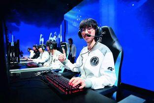 网友爆料李观洋视频是真的吗,网友爆料李观洋视频真实性揭秘